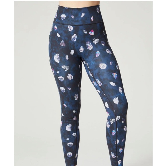 WITH/Peloton Asteroid High Waist Legging in asteroid navy print - Picture 2 of 6